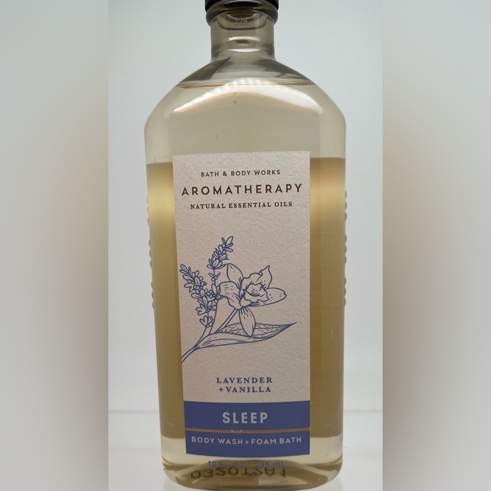 Bath & Body Works Aromatherapy Lavender & Vanilla - Body Wash - Retiring Soon!